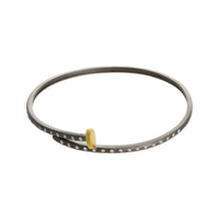 Modern Bezel Bypass Nail Bangle
